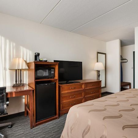 Quality Inn Joliet Pokoj fotografie