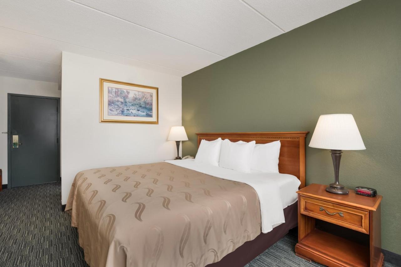 Quality Inn Joliet Exteriér fotografie